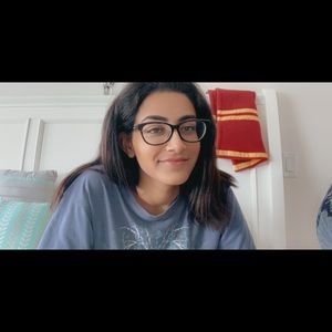 Meet your Posher, Noor